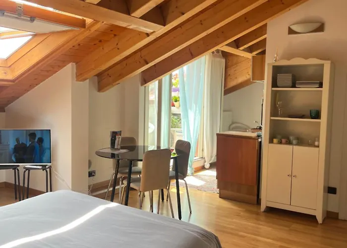 Panoramic Apartament St Anna